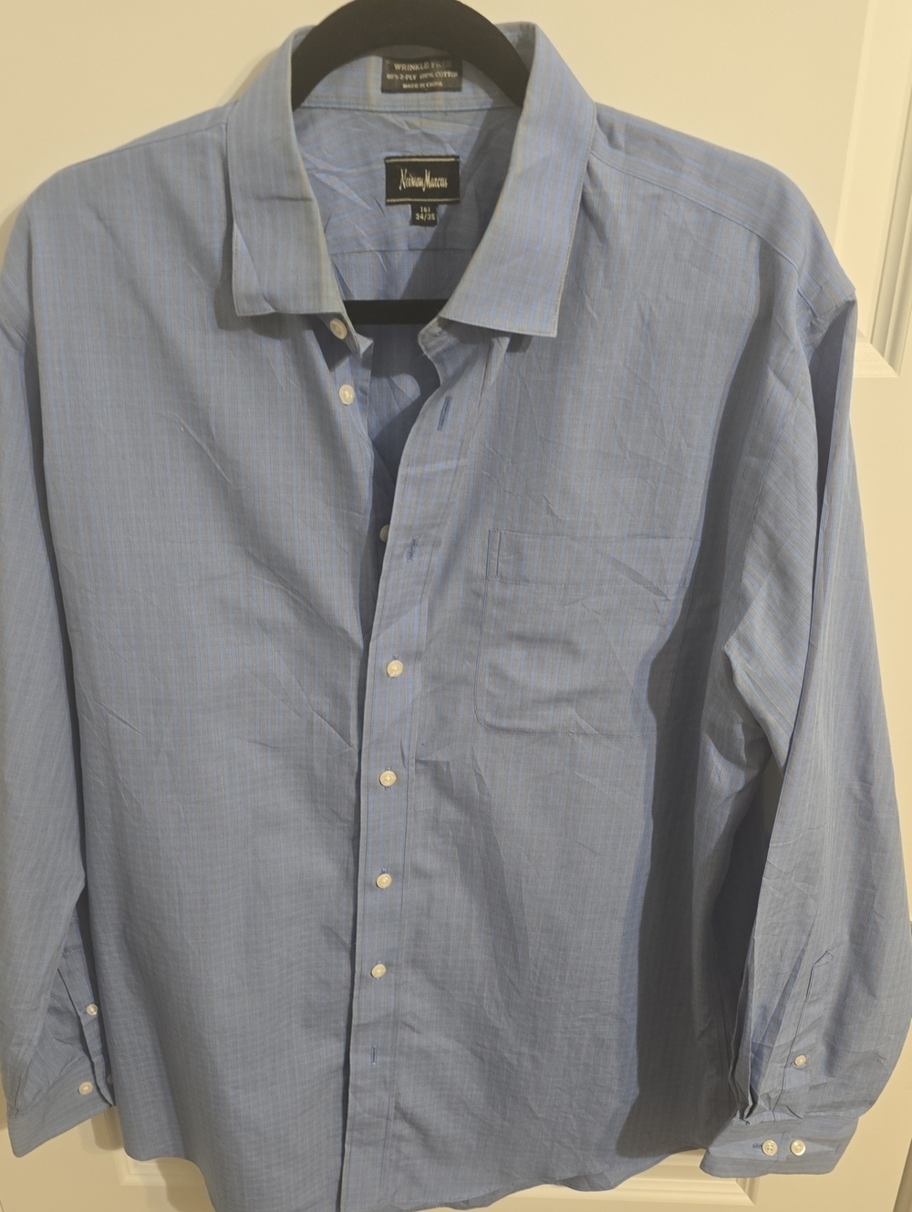 Neiman Marcus Men's Light Blue Button-Up Dress Shirt